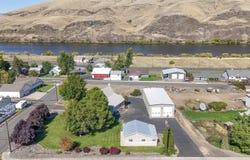 209 Harding St, Asotin, WA 99402