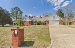 1738 PINE TREE LANE, Mountain Home, AR 72653