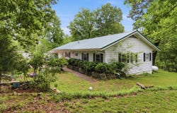 34 Indian Oaks Drive, Isabella, MO 65676
