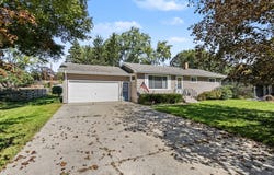 655 Ansley Drive, St. Joseph, MI 49085