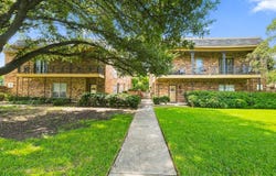 4325 Bellaire Drive S, Fort Worth, TX 76109