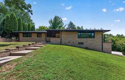 1472 Bridgeview Avenue, Eagan, MN 55121