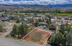 420 E Topaz Avenue, Granby, CO 80446