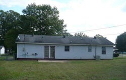 115 English Street, Bolivar, TN 38008