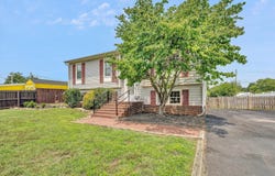 508 Santee Rd, Roanoke, VA 24019