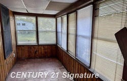 1621 Cooper Avenue, Saginaw, MI 48602