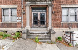 400 5th St, Charleroi, PA 15022