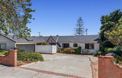 4 Mansfield Lane, Camarillo, CA 93010