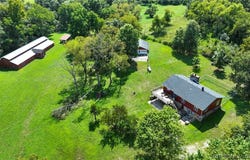 29330 M Highway, Edwards, MO 65326