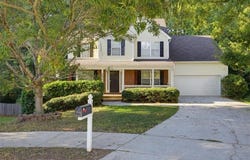 310 Rockingham Drive, Loganville, GA 30052