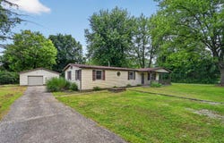2373 Sneakville Road, Lawrenceburg, IN 47025