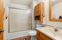 1684 Hilda Drive, Lake Holiday, IL 60548