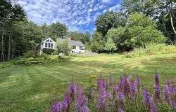 37 Arundel Road, Peterborough, NH 03458