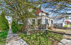 471 7th Avenue, Troy, NY 12182