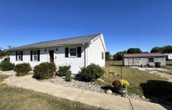 52 Cloverdale Drive, Glasgow, KY 42141