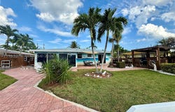 201 SE 3rd Ave, Pompano Beach, FL 33060