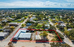 301 W Main St, Rocksprings, TX 78880