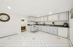 14-16 Moore St, Quincy, MA 02169