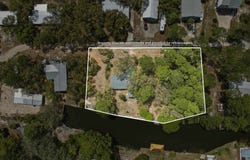 40 POMPANO Drive, Panacea, FL 32346