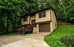 3725 Rome Drive, New Franklin, OH 44319