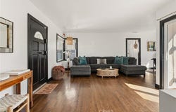 6636 Yarmouth, Reseda, CA 91335