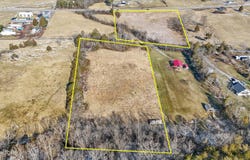 1333 Cherry St, Rutledge, TN 37861