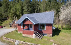 204 Nuchols Gulch Rd, Osburn, ID 83849