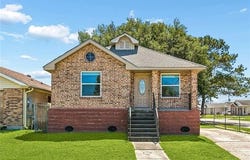 2045 GLADSTONE Drive, Marrero, LA 70072
