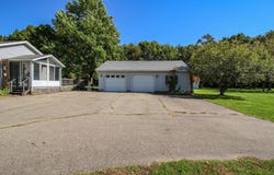 1115 Elm Street, Three Rivers, MI 49093