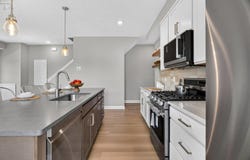 445 Harbor Lane, Lorain, OH 44052