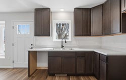 341 S Chestnut Avenue, New Hampton, IA 50659