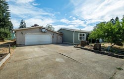 4181 OSAGE St, SweetHome, OR 97386