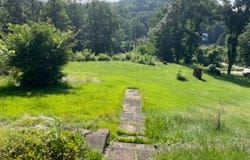 210 Cochran Circle, Nitro, WV 25143