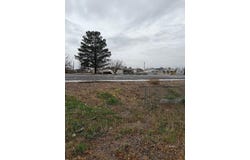 381 E US HWY 70, Pima, AZ 85543