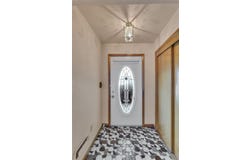 605 Regina Dr, Forward Twp, PA 15037