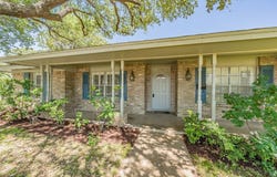 1718 Timbers Drive, Irving, TX 75061
