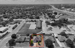 104 Topaz Circle, Hewitt, TX 76643