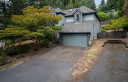 10585 SE FAIRWAY Dr, HappyValley, OR 97086
