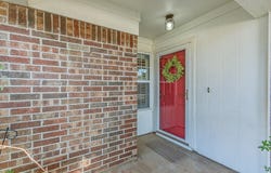 1724 Red Bud Lane, Euless, TX 76039