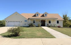 387 Fairoak Lane, Fordland, MO 65652