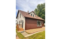 720 Fir Avenue, Bird Island, MN 55310