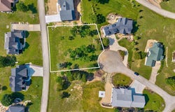 28 Toby Circle, Lampe, MO 65681