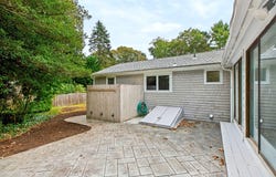 16 Lakeside Drive, Marstons Mills, MA 02648