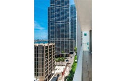 55 SE 6th St, Miami, FL 33131