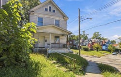 3238 Gilbert Avenue, Cincinnati, OH 45207