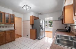 8449 N St. Louis Avenue, Skokie, IL 60076
