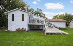 622 73rd Way N, Brooklyn Park, MN 55444