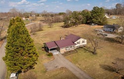 2198 S McKinney Road, Mount Airy, NC 27030