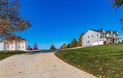 90 Louella Drive, Hebron, OH 43025