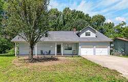 214 Pin Oak Drive, Cabot, AR 72023
